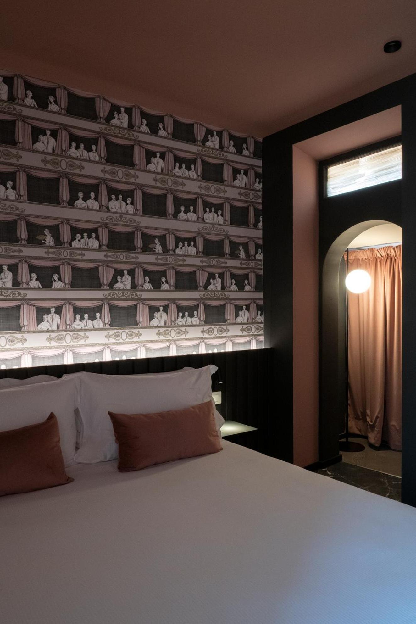Colonna Suite Del Corso Рим Экстерьер фото