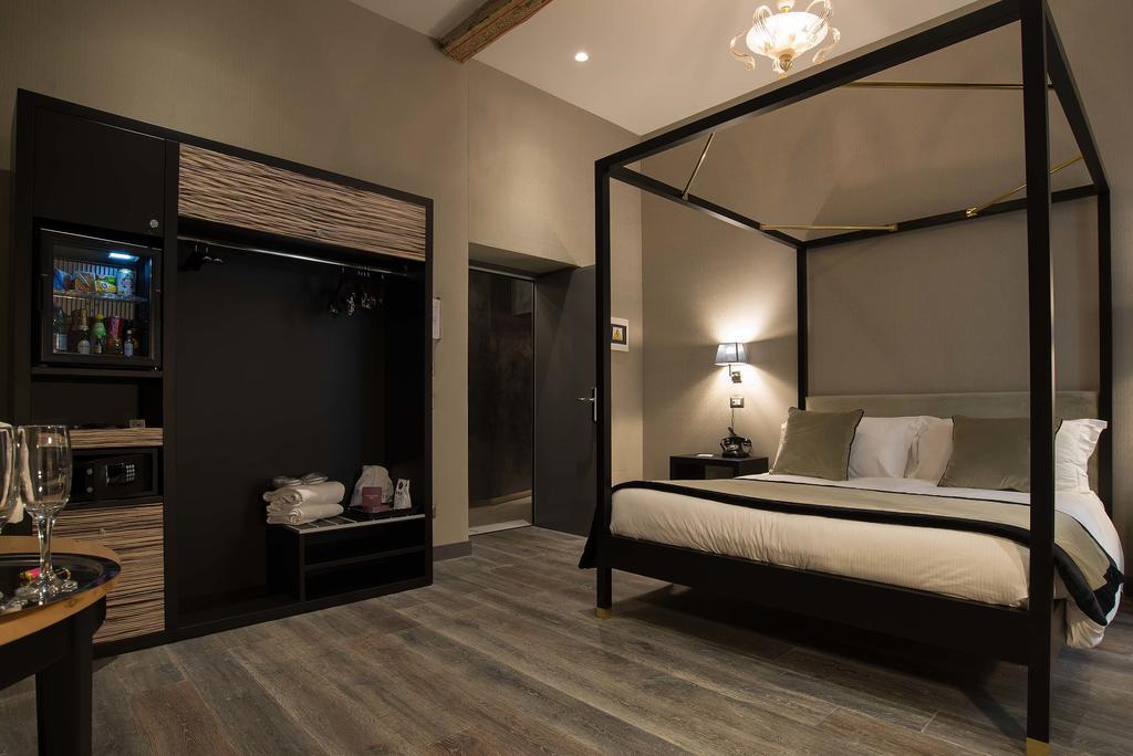 Colonna Suite Del Corso Рим Экстерьер фото