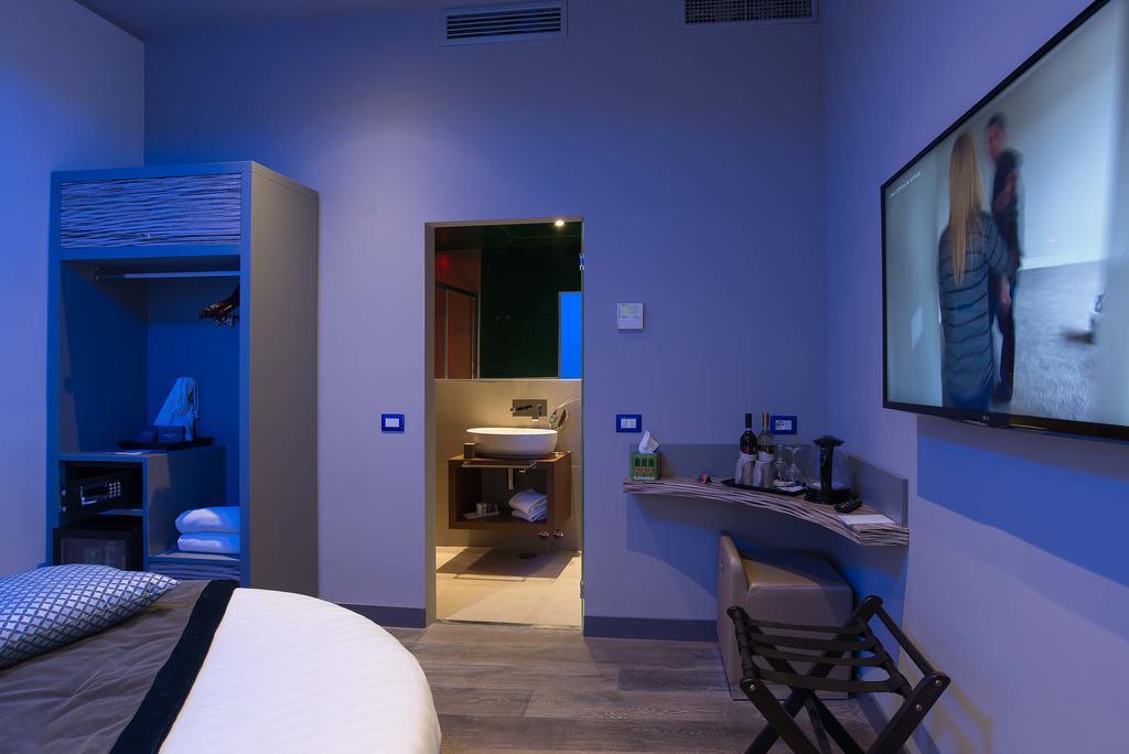 Colonna Suite Del Corso Рим Экстерьер фото